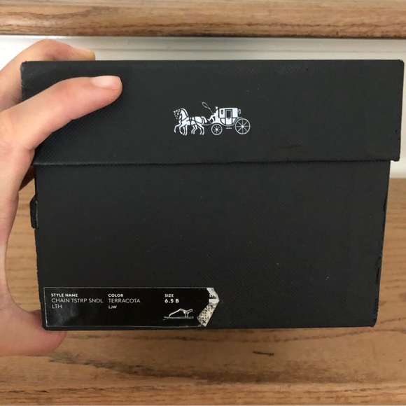 Coach Leather Sandals 6.5 - Picture 4 of 4